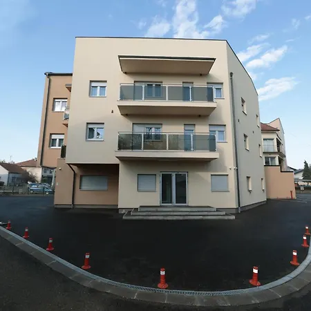 Apartamento Dentalux 4 *